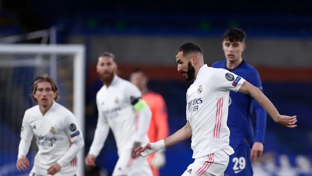 وثائقية الجزيرةنافذة على العالم بعيون عربية